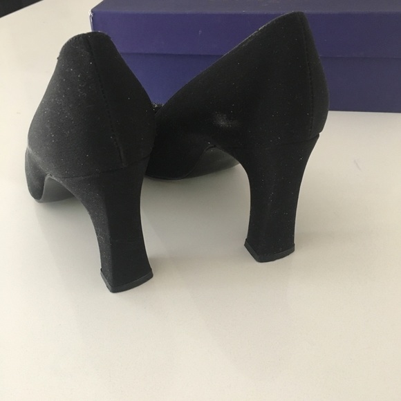 Stuart Weitzman | Tieline Pump Black Kid - Picture 4 of 7